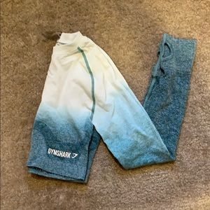 Gymshark ombre crop top